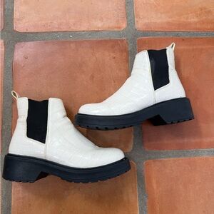Women's Cream Ankle Boots